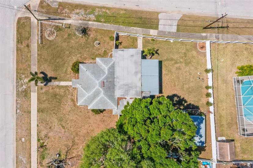 Picture of 501 61St Avenue Ne, St Petersburg FL 33703