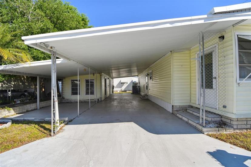 Picture of 16940 Us Highway 19 N Unit 410, Clearwater FL 33764