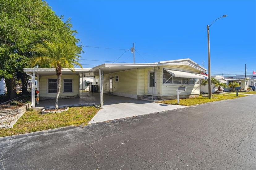 Picture of 16940 Us Highway 19 N Unit 410, Clearwater FL 33764