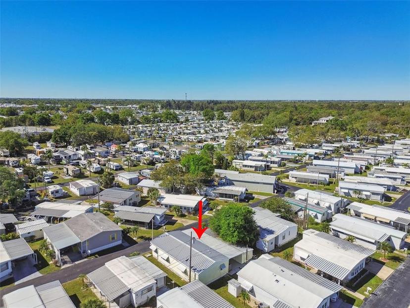 Picture of 16940 Us Highway 19 N Unit 410, Clearwater FL 33764