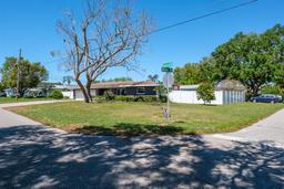 Picture of 1828 Stancel Dr, Clearwater, FL 33764