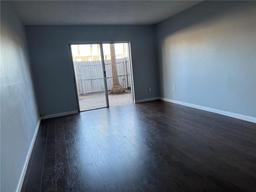 Picture of 1928 Conway Road Unit 23, Orlando, FL 32812