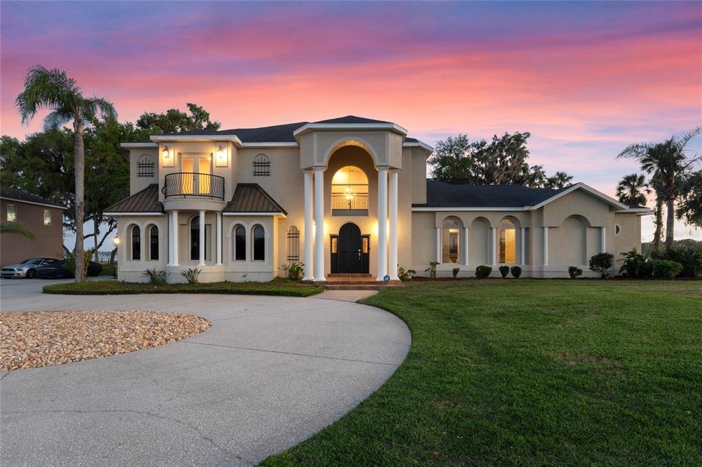 Picture of 10640 Lake Minneola Shores, Clermont, FL 34711