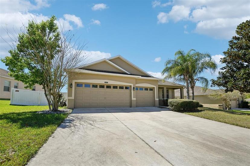 Picture of 5832 Tarleton Way, Mount Dora FL 32757