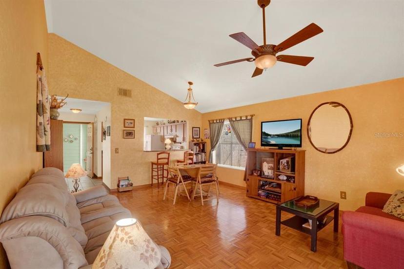 Picture of 182 Edgewater Circle, Sanford FL 32773