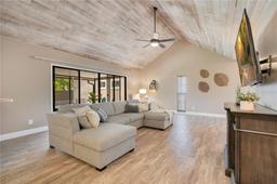 Picture of 1912 Abbington Street Unit 29-C, Apopka, FL 32712