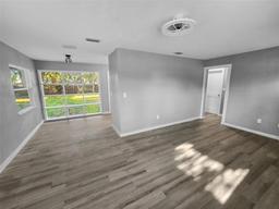 Picture of 201 83Rd Avenue N, St Petersburg, FL 33702