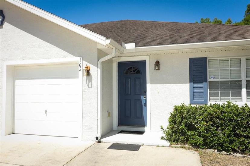 Picture of 102 Hurst Court, Deland FL 32724