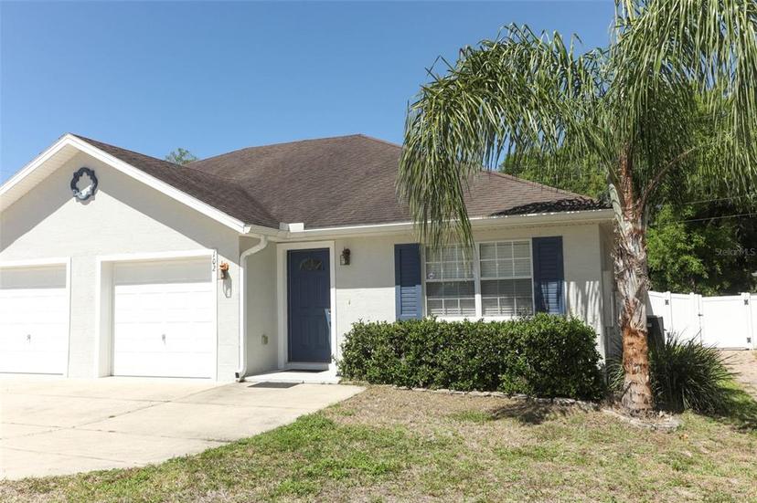 Picture of 102 Hurst Court, Deland FL 32724