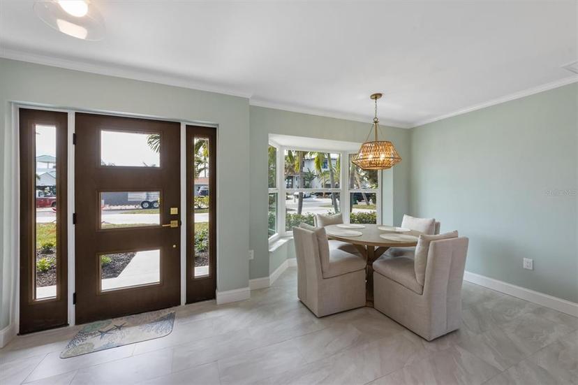 Picture of 611 Dundee Lane, Holmes Beach FL 34217