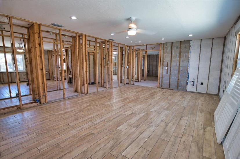 Picture of 741 W Perry Street, Englewood FL 34223