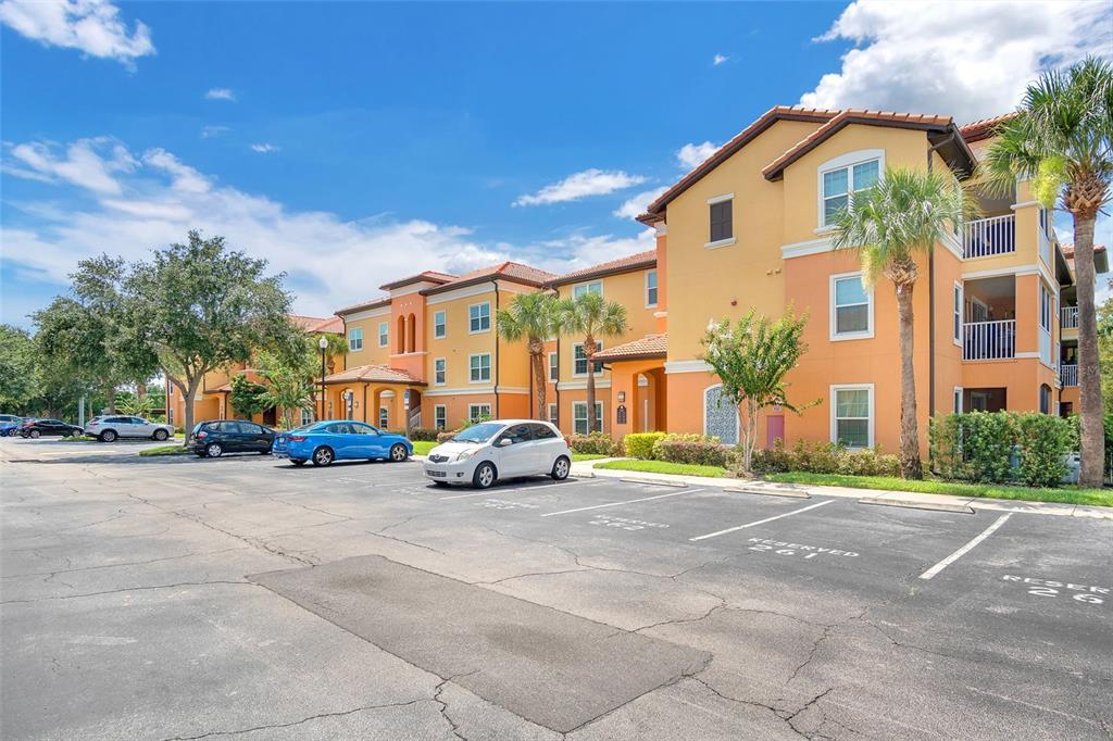 Picture of 5471 Vineland Road Unit 7108, Orlando, FL 32811