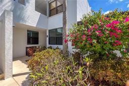 Picture of 523 Bayport Way Unit 523, Longboat Key, FL 34228