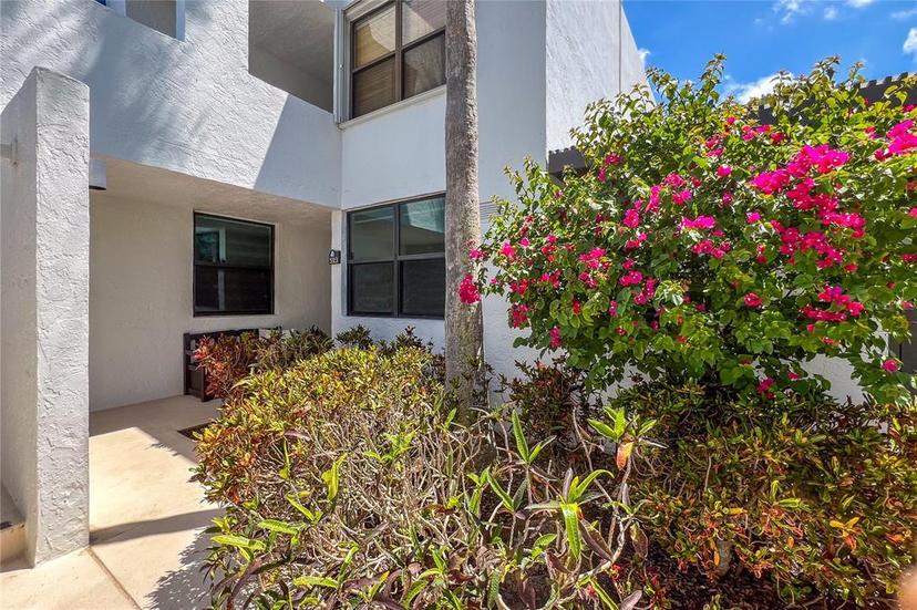 Picture of 523 Bayport Way Unit 523, Longboat Key FL 34228