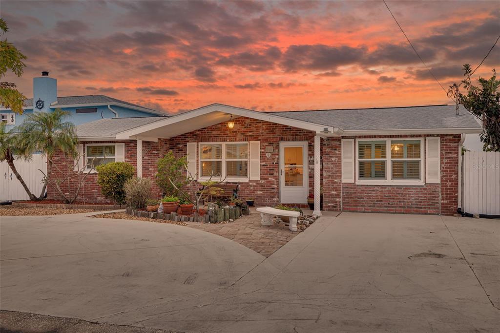 Picture of 12821 5Th Isle, Hudson, FL 34667