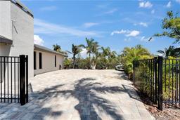 Picture of 6614 Blackfin Way, Apollo Beach, FL 33572