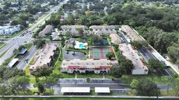 Picture of 9700 Starkey Road Unit 321, Seminole, FL 33777
