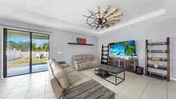 Picture of 11872 Thicket Wood Drive, Riverview, FL 33579