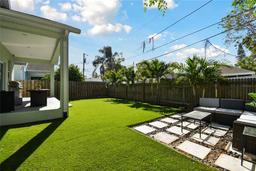 Picture of 4036 56Th Avenue N, St Petersburg, FL 33714
