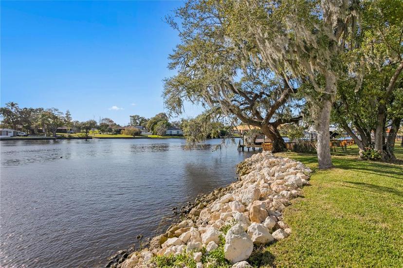 Picture of 2904 N Shoreview Place, Tampa FL 33602
