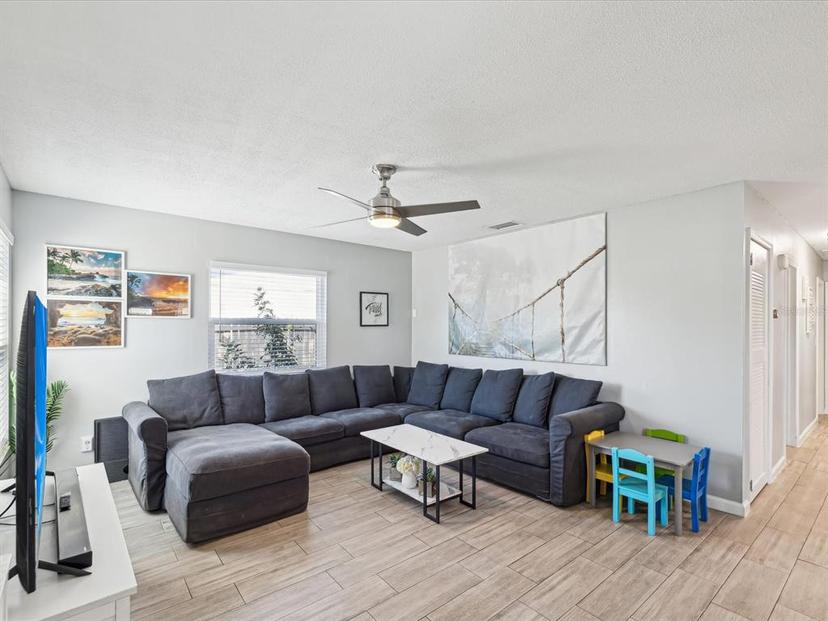 Picture of 6508 S West Shore Circle, Tampa FL 33616