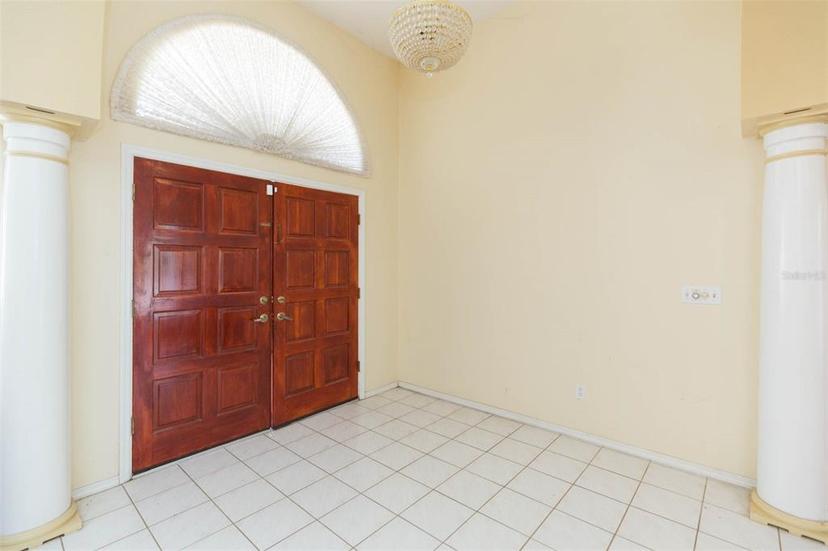 Picture of 1422 Distant Oaks Drive, Wesley Chapel FL 33543