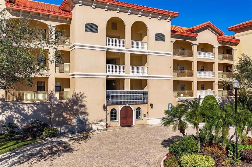 Picture of 7710 Lake Vista Court Unit 205, Lakewood Ranch FL 34202