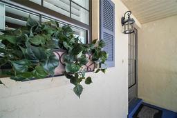 Picture of 110 N Tremain Street Unit 205, Mount Dora, FL 32757
