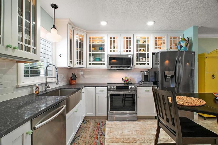 Picture of 110 N Tremain Street Unit 205, Mount Dora FL 32757