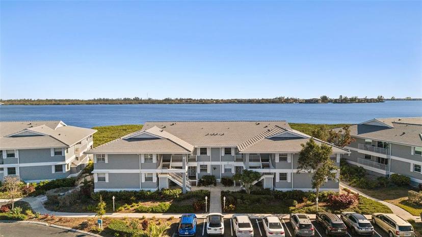 Picture of 1323 Perico Point Circle Unit 107, Bradenton FL 34209