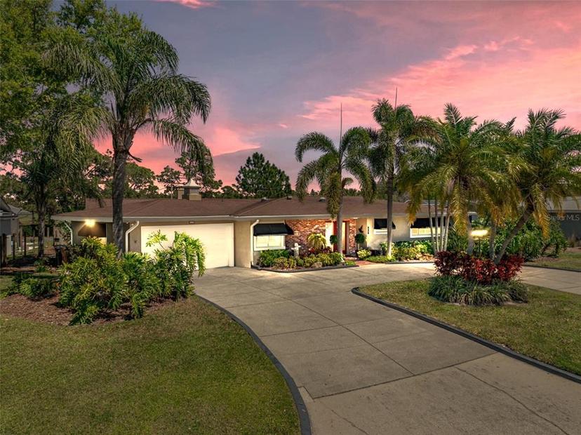 Picture of 650 Poinsettia Road, Belleair FL 33756