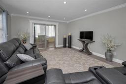 Picture of 200 Glennes Lane Unit 201, Dunedin, FL 34698