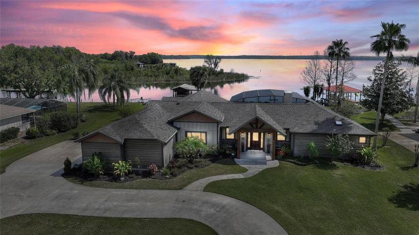 Picture of 29150 Beauclaire Drive, Tavares FL 32778