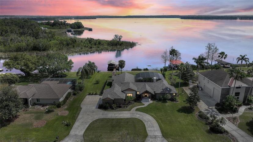 Picture of 29150 Beauclaire Drive, Tavares FL 32778