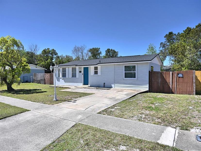 Picture of 2480 Alamanda Avenue, Deltona FL 32738
