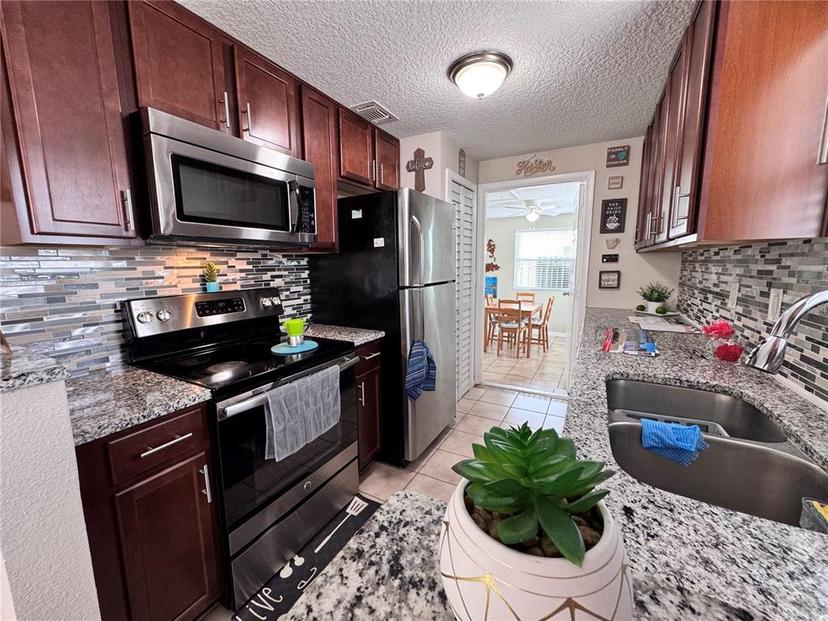 Picture of 2480 Alamanda Avenue, Deltona FL 32738