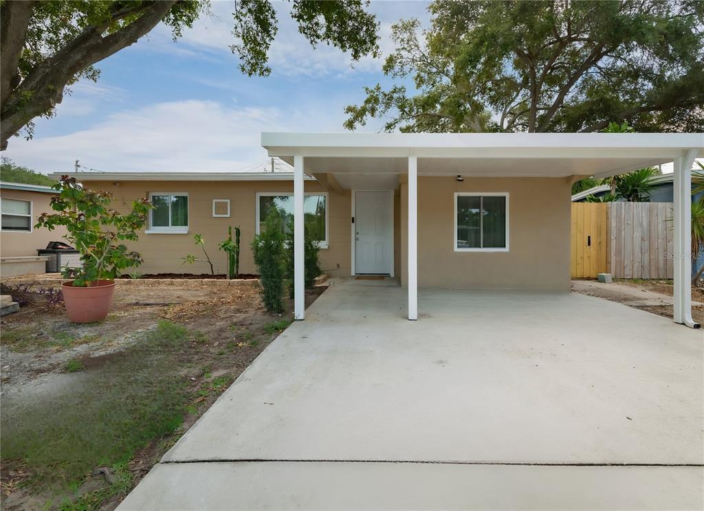 Picture of 12087 105Th Lane, Largo, FL 33773