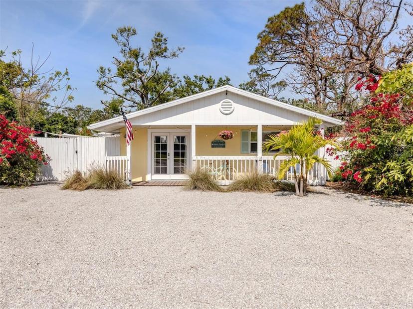 Picture of 514 Pameto Road, Nokomis FL 34275