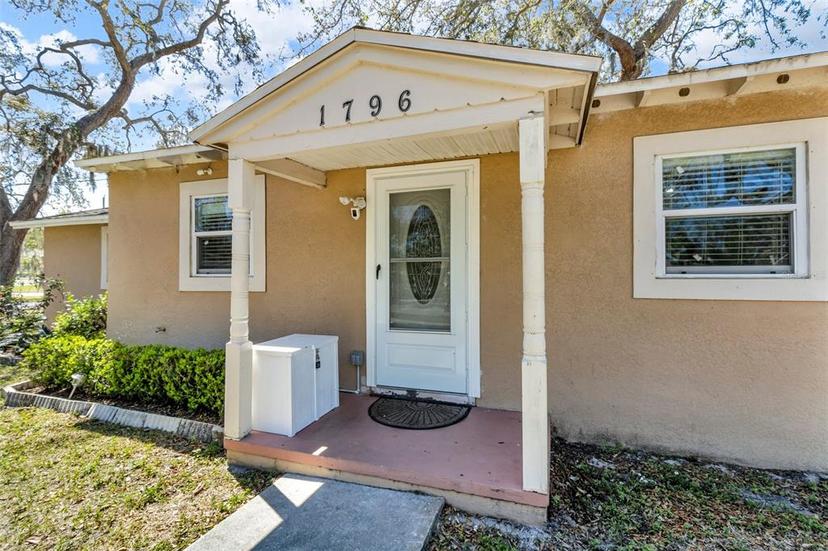 Picture of 1796 Harbor Drive, Clearwater FL 33755