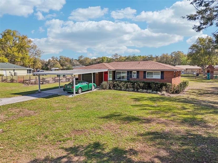 Picture of 231 Cr 482S, Lake Panasoffkee FL 33538