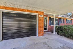 Picture of 231 Cr 482S, Lake Panasoffkee, FL 33538