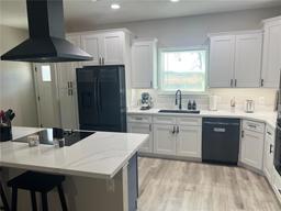 Picture of 7746 SE 70Th Avenue, Trenton, FL 32693