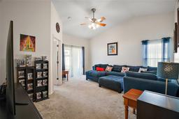 Picture of 638 Sierra Cir, Davenport, FL 33837