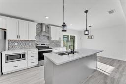 Picture of 3134 Hilltop Avenue S, Lakeland, FL 33803