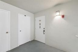 Picture of 9 Forbes Place Unit 512, Dunedin, FL 34698