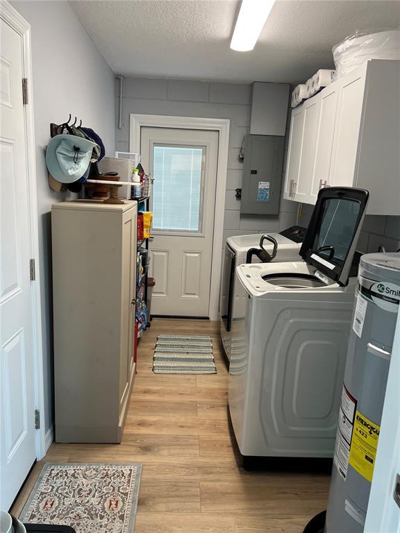 Picture of 6361 Elmhurst Dr, Pinellas Park FL 33782