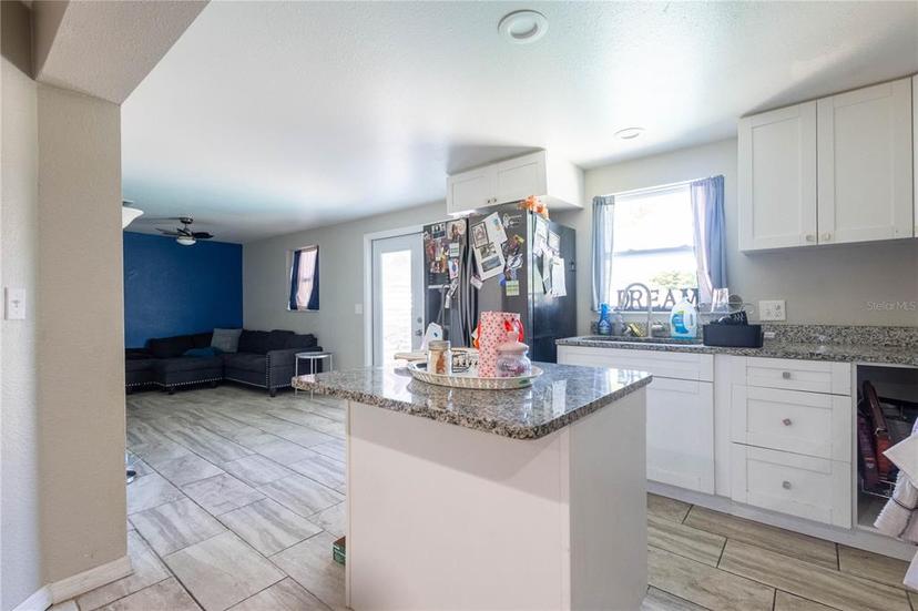 Picture of 724 Tradewinds Drive, Brandon FL 33511