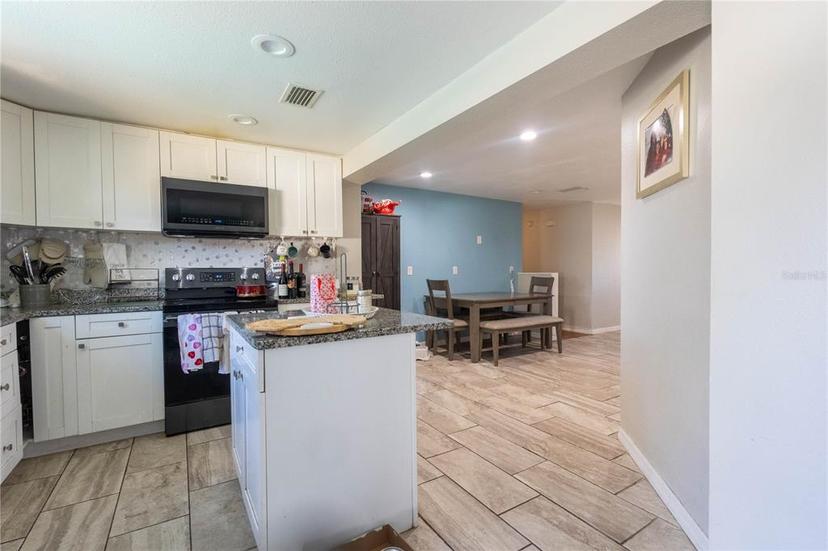 Picture of 724 Tradewinds Drive, Brandon FL 33511