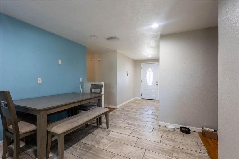 Picture of 724 Tradewinds Drive, Brandon FL 33511