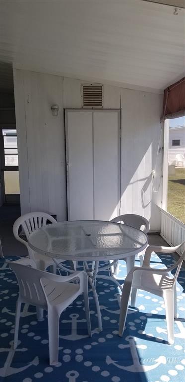Picture of 2028 Manoa Drive, Holiday FL 34691